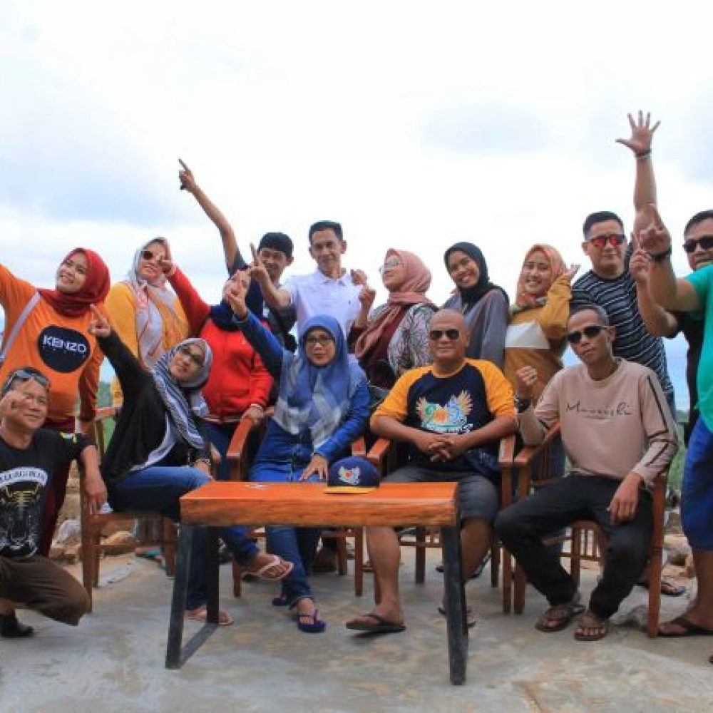 Group Besar 4